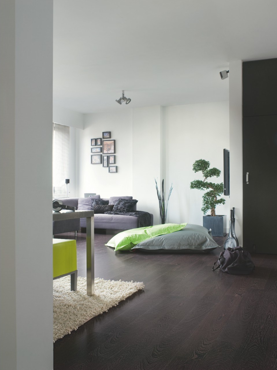 Ламинат Quick Step Eligna Венге U1000 1380×156×8 фото в интерьере